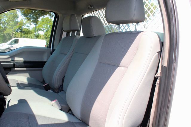 2019 Ford F-250 Super Duty Utility Service Truck With Power LiftGate | Irving, Texas | Lonestar Automart Inc. 2019 Ford F-250 Super Duty Utility Service Truck With Power LiftGate | Irving, Texas | Lonestar Automart Inc.