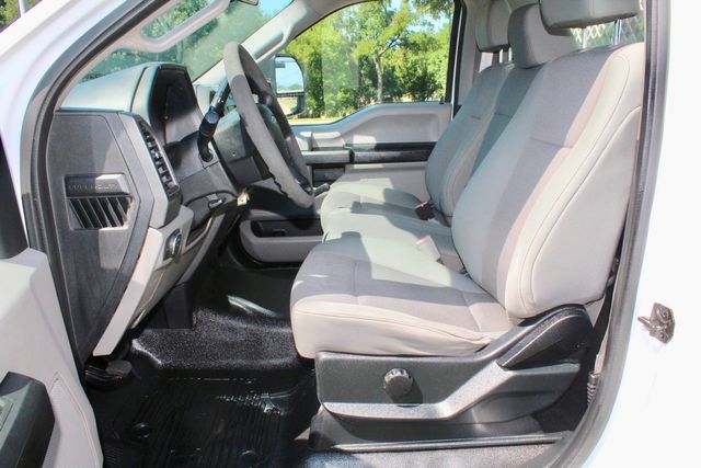 2019 Ford F-250 Super Duty Utility Service Truck With Power LiftGate | Irving, Texas | Lonestar Automart Inc. 2019 Ford F-250 Super Duty Utility Service Truck With Power LiftGate | Irving, Texas | Lonestar Automart Inc.