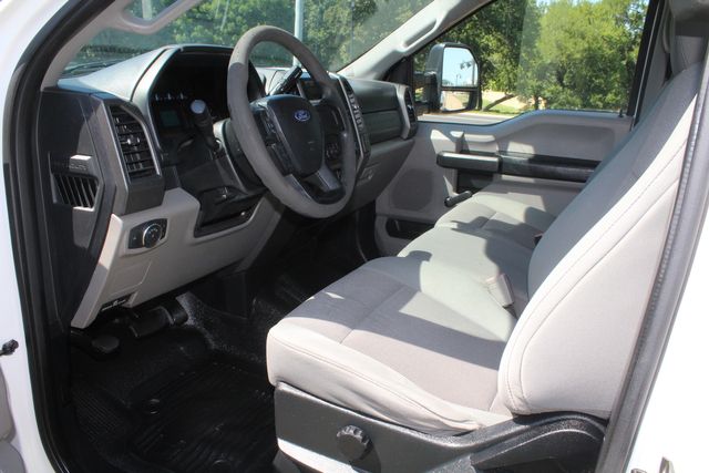 2019 Ford F-250 Super Duty Utility Service Truck With Power LiftGate | Irving, Texas | Lonestar Automart Inc. 2019 Ford F-250 Super Duty Utility Service Truck With Power LiftGate | Irving, Texas | Lonestar Automart Inc.