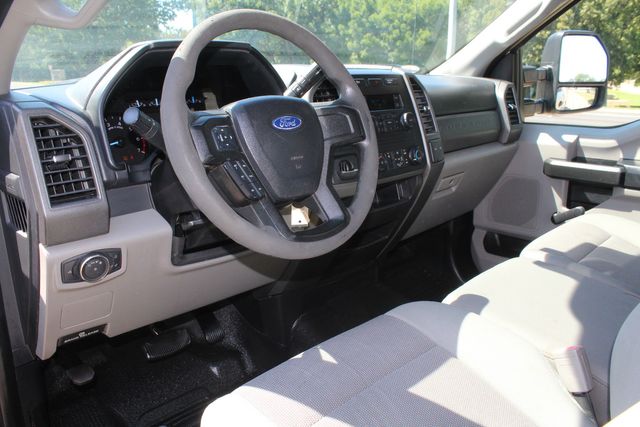 2019 Ford F-250 Super Duty Utility Service Truck With Power LiftGate | Irving, Texas | Lonestar Automart Inc. 2019 Ford F-250 Super Duty Utility Service Truck With Power LiftGate | Irving, Texas | Lonestar Automart Inc.