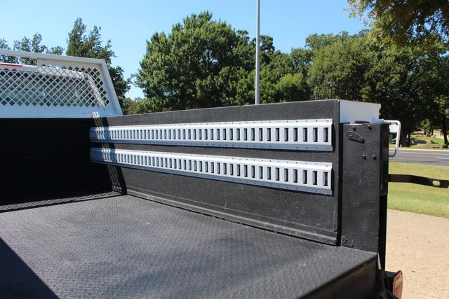 2019 Ford F-250 Super Duty Utility Service Truck With Power LiftGate | Irving, Texas | Lonestar Automart Inc. 2019 Ford F-250 Super Duty Utility Service Truck With Power LiftGate | Irving, Texas | Lonestar Automart Inc.