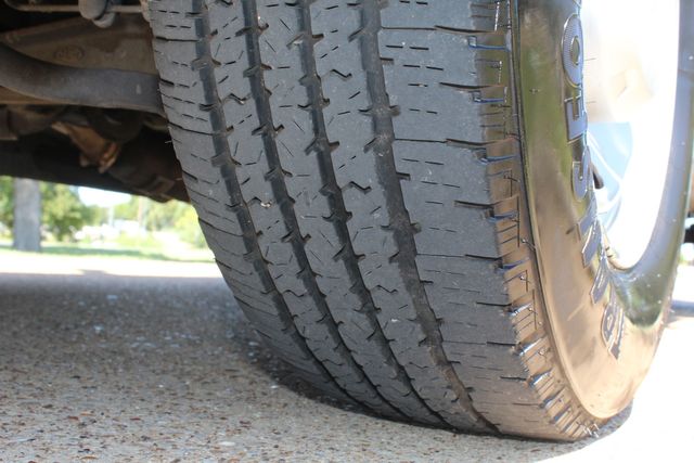 2019 Ford F-250 Super Duty Utility Service Truck With Power LiftGate | Irving, Texas | Lonestar Automart Inc. 2019 Ford F-250 Super Duty Utility Service Truck With Power LiftGate | Irving, Texas | Lonestar Automart Inc.