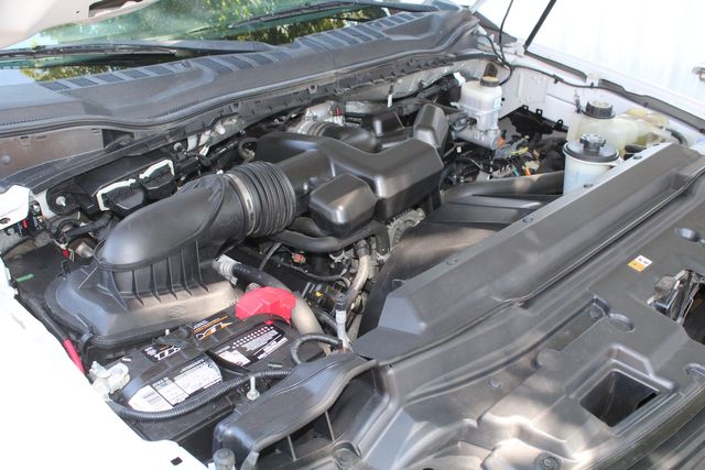 2019 Ford F-250 Super Duty Utility Service Truck With Power LiftGate | Irving, Texas | Lonestar Automart Inc. 2019 Ford F-250 Super Duty Utility Service Truck With Power LiftGate | Irving, Texas | Lonestar Automart Inc.