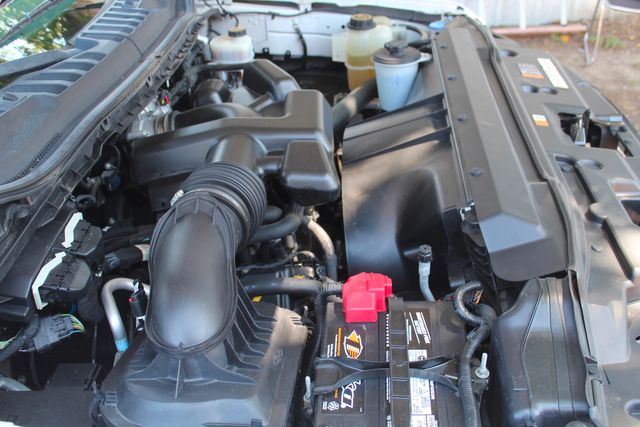 2019 Ford F-250 Super Duty Utility Service Truck With Power LiftGate | Irving, Texas | Lonestar Automart Inc. 2019 Ford F-250 Super Duty Utility Service Truck With Power LiftGate | Irving, Texas | Lonestar Automart Inc.