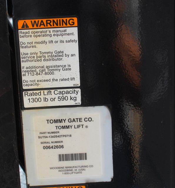 2019 Ford F-250 Super Duty Utility Service Truck With Power LiftGate | Irving, Texas | Lonestar Automart Inc. 2019 Ford F-250 Super Duty Utility Service Truck With Power LiftGate | Irving, Texas | Lonestar Automart Inc.