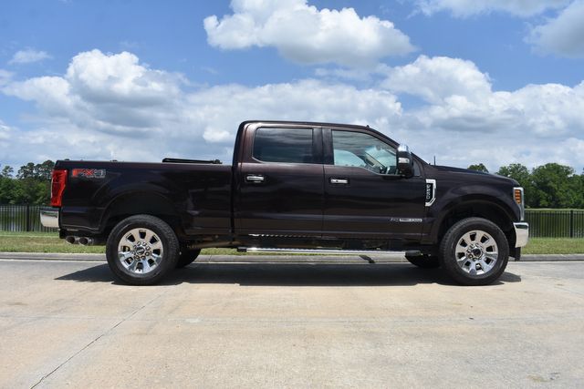 2019 Ford F-250 Super Duty Lariat
