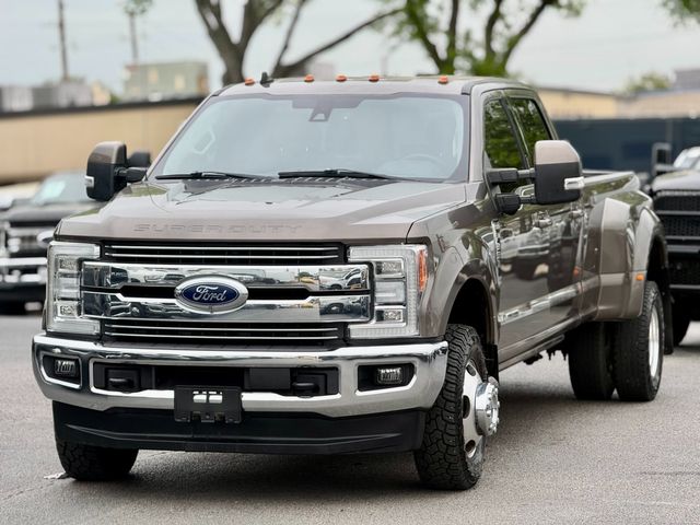 2019 Ford F-350 LARIAT DUALLY 4X4 6.7L DIESEL  Lariat