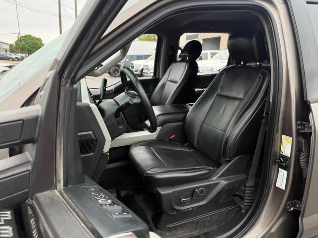 2019 Ford F-350 LARIAT DUALLY 4X4 6.7L DIESEL  Lariat