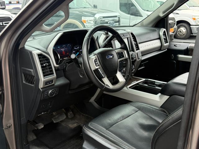 2019 Ford F-350 LARIAT DUALLY 4X4 6.7L DIESEL  Lariat