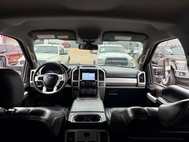 2019 Ford F-350 LARIAT DUALLY 4X4 6.7L DIESEL  Lariat