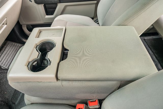 2019 Ford F-350 Super Duty XL CREW CAB STX FX4 4X4 / ONE OWNER / CLEAN CARFAX | Austin, TX | Rocky Mountain Truck Stop Austin