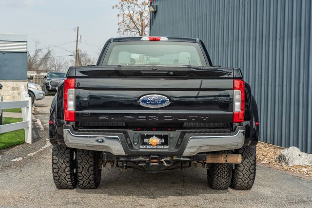 2019 Ford F-350 Super Duty XL CREW CAB STX FX4 4X4 / ONE OWNER / CLEAN CARFAX | Austin, TX | Rocky Mountain Truck Stop Austin 2019 Ford F-350 Super Duty XL CREW CAB STX FX4 4X4 / ONE OWNER / CLEAN CARFAX | Austin, TX | Rocky Mountain Truck Stop Austin