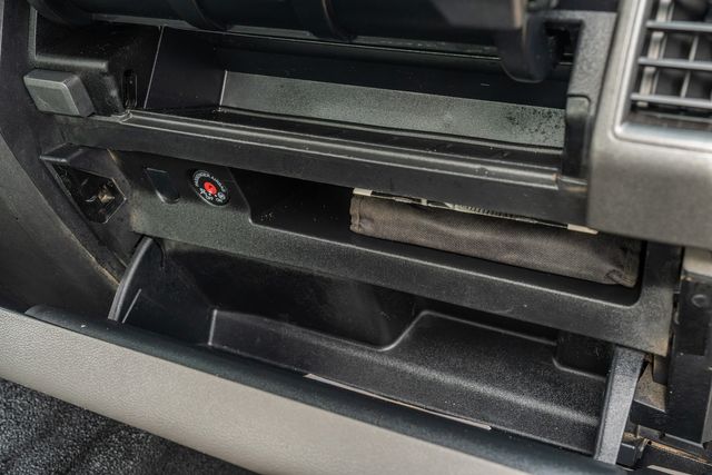 2019 Ford F-350 Super Duty XL CREW CAB STX FX4 4X4 / ONE OWNER / CLEAN CARFAX | Austin, TX | Rocky Mountain Truck Stop Austin 2019 Ford F-350 Super Duty XL CREW CAB STX FX4 4X4 / ONE OWNER / CLEAN CARFAX | Austin, TX | Rocky Mountain Truck Stop Austin