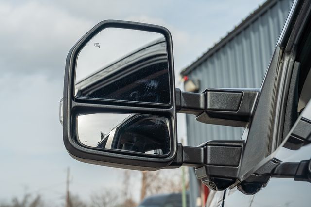 2019 Ford F-350 Super Duty XL CREW CAB STX FX4 4X4 / ONE OWNER / CLEAN CARFAX | Austin, TX | Rocky Mountain Truck Stop Austin 2019 Ford F-350 Super Duty XL CREW CAB STX FX4 4X4 / ONE OWNER / CLEAN CARFAX | Austin, TX | Rocky Mountain Truck Stop Austin