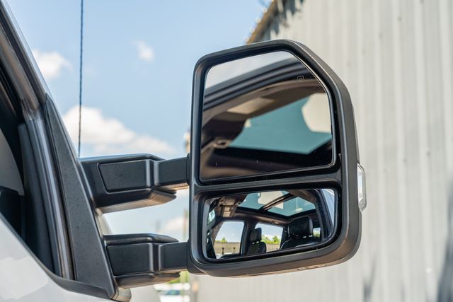 2019 Ford F-350 Super Duty Lariat ULTIMATE 4X4 SRW / CLEAN CARFAX | Dallas, TX | Rocky Mountain Truck Stop Dallas