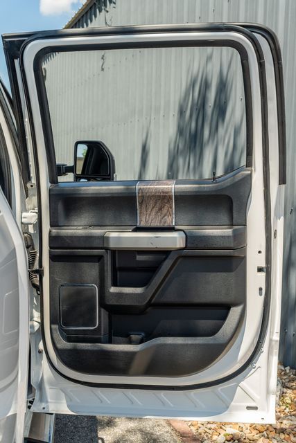 2019 Ford F-350 Super Duty Lariat ULTIMATE 4X4 SRW / CLEAN CARFAX | Dallas, TX | Rocky Mountain Truck Stop Dallas