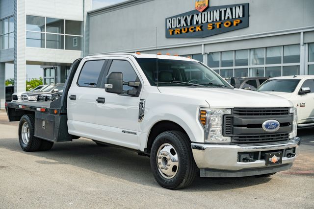 2019 Ford F-350 Super Duty XL RWD / CM FLATBED / GOOD SERVICE HISTORY | Austin, TX | Rocky Mountain Truck Stop Austin 2019 Ford F-350 Super Duty XL RWD / CM FLATBED / GOOD SERVICE HISTORY | Austin, TX | Rocky Mountain Truck Stop Austin