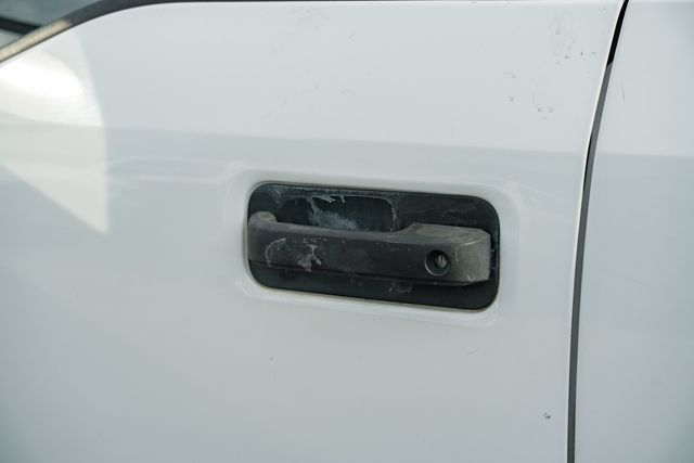 2019 Ford F-350 Super Duty XL RWD / CM FLATBED / GOOD SERVICE HISTORY | Austin, TX | Rocky Mountain Truck Stop Austin 2019 Ford F-350 Super Duty XL RWD / CM FLATBED / GOOD SERVICE HISTORY | Austin, TX | Rocky Mountain Truck Stop Austin