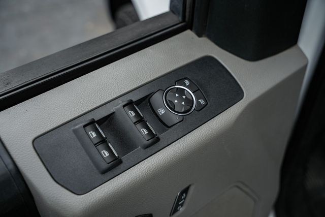 2019 Ford F-350 Super Duty XL RWD / CM FLATBED / GOOD SERVICE HISTORY | Austin, TX | Rocky Mountain Truck Stop Austin 2019 Ford F-350 Super Duty XL RWD / CM FLATBED / GOOD SERVICE HISTORY | Austin, TX | Rocky Mountain Truck Stop Austin