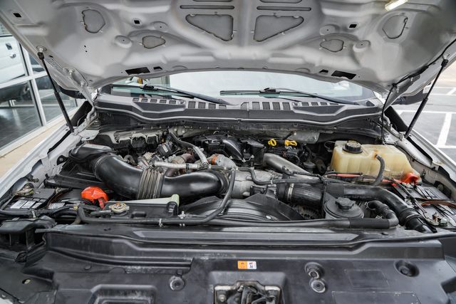 2019 Ford F-350 Super Duty XL RWD / CM FLATBED / GOOD SERVICE HISTORY | Austin, TX | Rocky Mountain Truck Stop Austin 2019 Ford F-350 Super Duty XL RWD / CM FLATBED / GOOD SERVICE HISTORY | Austin, TX | Rocky Mountain Truck Stop Austin