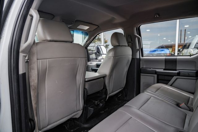 2019 Ford F-350 Super Duty XL RWD / CM FLATBED / GOOD SERVICE HISTORY | Austin, TX | Rocky Mountain Truck Stop Austin 2019 Ford F-350 Super Duty XL RWD / CM FLATBED / GOOD SERVICE HISTORY | Austin, TX | Rocky Mountain Truck Stop Austin