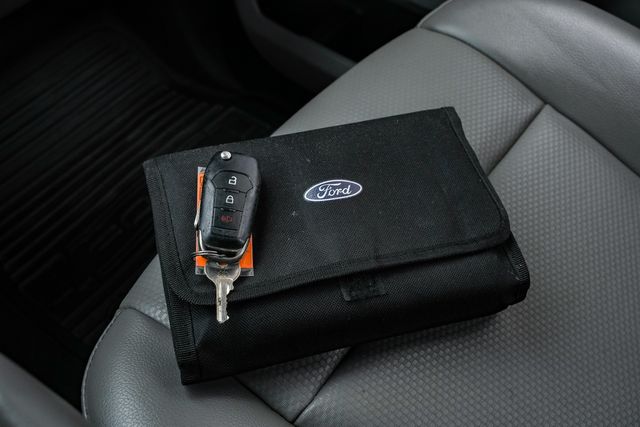 2019 Ford F-350 Super Duty XL RWD / CM FLATBED / GOOD SERVICE HISTORY | Austin, TX | Rocky Mountain Truck Stop Austin 2019 Ford F-350 Super Duty XL RWD / CM FLATBED / GOOD SERVICE HISTORY | Austin, TX | Rocky Mountain Truck Stop Austin