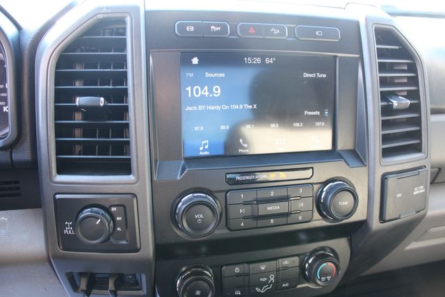 2019 Ford F-350 Super Duty Diesel 4x4 XL | Roscoe, IL | Autoland Outlets 2019 Ford F-350 Super Duty Diesel 4x4 XL | Roscoe, IL | Autoland Outlets