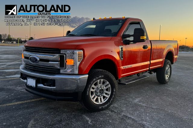 2019 Ford F-350 Super Duty Diesel 4x4 XL | Roscoe, IL | Autoland Outlets