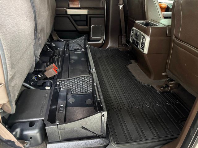 2019 Ford F-350 Super Duty King Ranch 4x4 4dr Crew Cab 8 ft. LB SRW Pickup | Houston, TX | Houston Auto Credit 2019 Ford F-350 Super Duty King Ranch 4x4 4dr Crew Cab 8 ft. LB SRW Pickup | Houston, TX | Houston Auto Credit