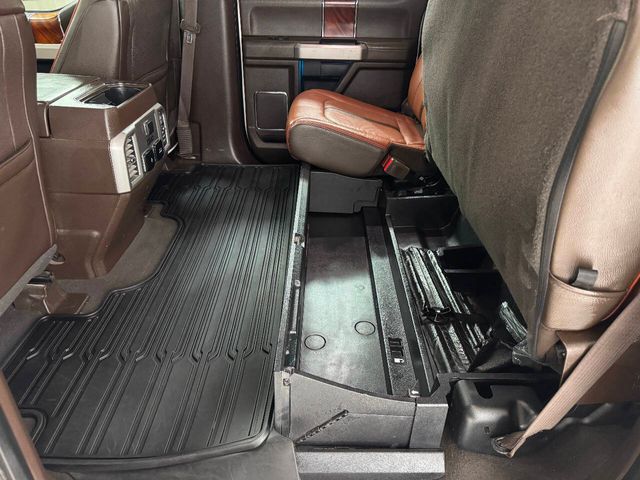 2019 Ford F-350 Super Duty King Ranch 4x4 4dr Crew Cab 8 ft. LB SRW Pickup | Houston, TX | Houston Auto Credit 2019 Ford F-350 Super Duty King Ranch 4x4 4dr Crew Cab 8 ft. LB SRW Pickup | Houston, TX | Houston Auto Credit