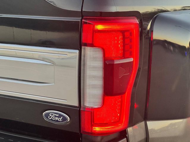 2019 Ford F-350 Super Duty King Ranch 4x4 4dr Crew Cab 8 ft. LB DRW Pickup | Houston, TX | Houston Auto Credit 2019 Ford F-350 Super Duty King Ranch 4x4 4dr Crew Cab 8 ft. LB DRW Pickup | Houston, TX | Houston Auto Credit