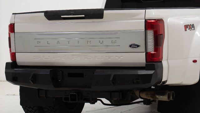 2019 Ford F-350 Super Duty Platinum 4x4 4dr Crew Cab 8 ft. LB DRW Pickup | Houston, TX | Houston Auto Credit 2019 Ford F-350 Super Duty Platinum 4x4 4dr Crew Cab 8 ft. LB DRW Pickup | Houston, TX | Houston Auto Credit