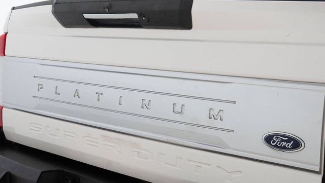 2019 Ford F-350 Super Duty Platinum 4x4 4dr Crew Cab 8 ft. LB DRW Pickup | Houston, TX | Houston Auto Credit 2019 Ford F-350 Super Duty Platinum 4x4 4dr Crew Cab 8 ft. LB DRW Pickup | Houston, TX | Houston Auto Credit