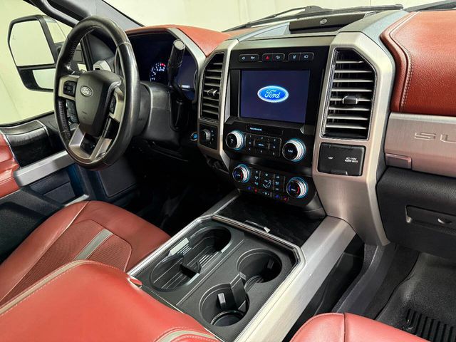 2019 Ford F-350 Super Duty Platinum 4x4 4dr Crew Cab 8 ft. LB DRW Pickup | Houston, TX | Houston Auto Credit 2019 Ford F-350 Super Duty Platinum 4x4 4dr Crew Cab 8 ft. LB DRW Pickup | Houston, TX | Houston Auto Credit