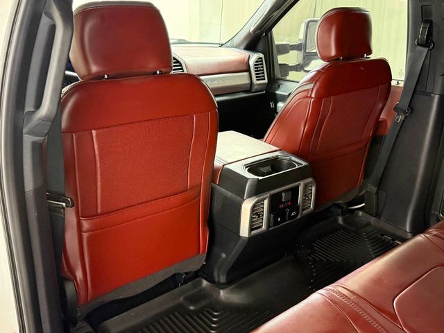 2019 Ford F-350 Super Duty Platinum 4x4 4dr Crew Cab 8 ft. LB DRW Pickup | Houston, TX | Houston Auto Credit