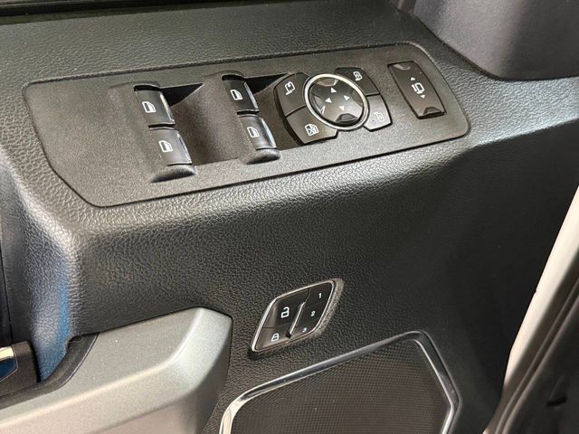 2019 Ford F-350 Super Duty Platinum 4x4 4dr Crew Cab 8 ft. LB DRW Pickup | Houston, TX | Houston Auto Credit