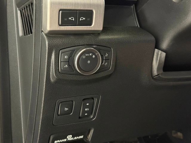 2019 Ford F-350 Super Duty Platinum 4x4 4dr Crew Cab 8 ft. LB DRW Pickup | Houston, TX | Houston Auto Credit