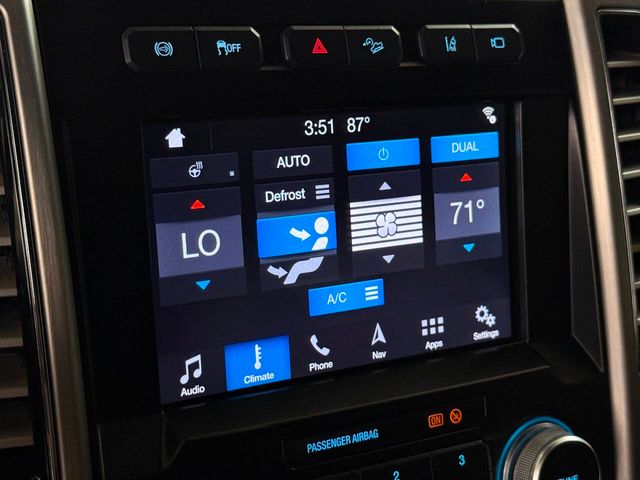 2019 Ford F-350 Super Duty Platinum 4x4 4dr Crew Cab 8 ft. LB DRW Pickup | Houston, TX | Houston Auto Credit