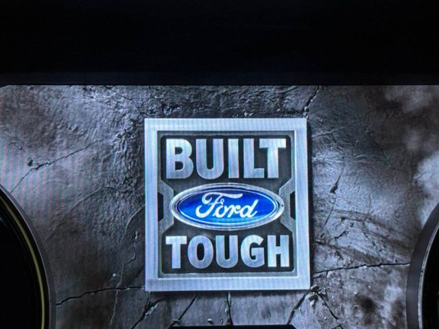 2019 Ford F-350 Super Duty Platinum 4x4 4dr Crew Cab 8 ft. LB DRW Pickup | Houston, TX | Houston Auto Credit 2019 Ford F-350 Super Duty Platinum 4x4 4dr Crew Cab 8 ft. LB DRW Pickup | Houston, TX | Houston Auto Credit