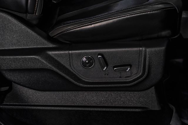 2019 Ford F-450 Super Duty Platinum Ultimate FX4 Leveled 35" H/T Pano 1 OWNER | Dallas, TX | East Dallas Diesel 2019 Ford F-450 Super Duty Platinum Ultimate FX4 Leveled 35" H/T Pano 1 OWNER | Dallas, TX | East Dallas Diesel