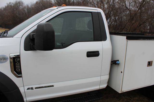 2019 Ford F-450 service body RWD | Roscoe, IL | Autoland Outlets 2019 Ford F-450 service body RWD | Roscoe, IL | Autoland Outlets