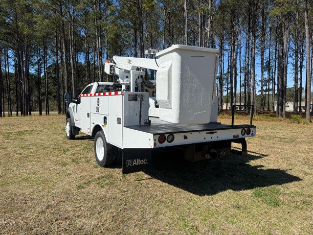2019 Ford F-450 Super Duty Altec AT200A