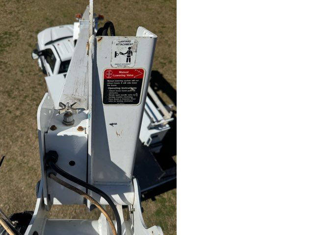 2019 Ford F-450 Super Duty Altec AT200A