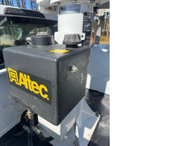 2019 Ford F-450 Super Duty Altec AT200A