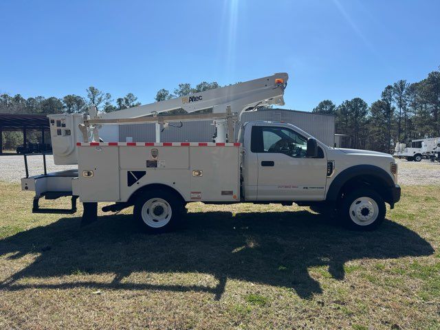 2019 Ford F-450 Super Duty Altec AT200A