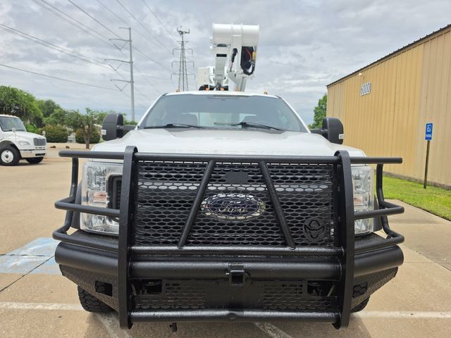 2019 Ford F-550 4x4 6.8 v10 ext cab bucket truck DURALIFT DTAXS39 44FT REACH | Irving, TX | Pinnacle Trucks Dallas
