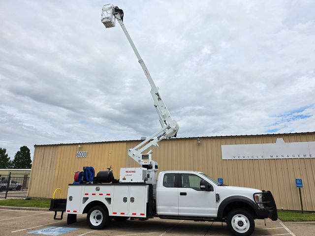 2019 Ford F-550 4x4 6.8 v10 ext cab bucket truck DURALIFT DTAXS39 44FT REACH | Irving, TX | Pinnacle Trucks Dallas in Irving, TX 75039