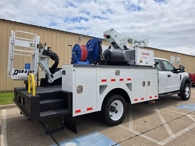 2019 Ford F-550 4x4 6.8 v10 ext cab bucket truck DURALIFT DTAXS39 44FT REACH | Irving, TX | Pinnacle Trucks Dallas