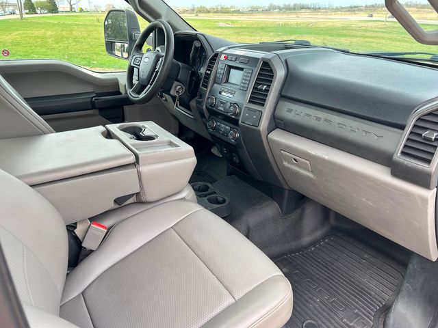 2019 Ford F-550 BUCKET BOOM TRUCK