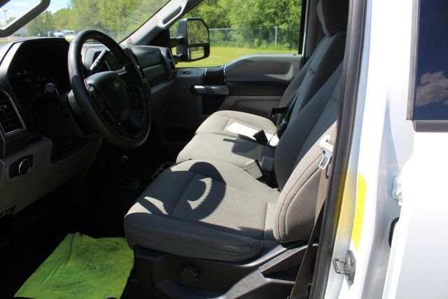 2019 Ford F-550 Diesel stake bed 4x4 XLT | Roscoe, IL | Autoland Outlets 2019 Ford F-550 Diesel stake bed 4x4 XLT | Roscoe, IL | Autoland Outlets